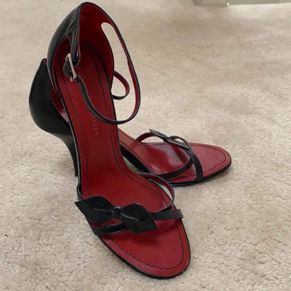 black heels sandals